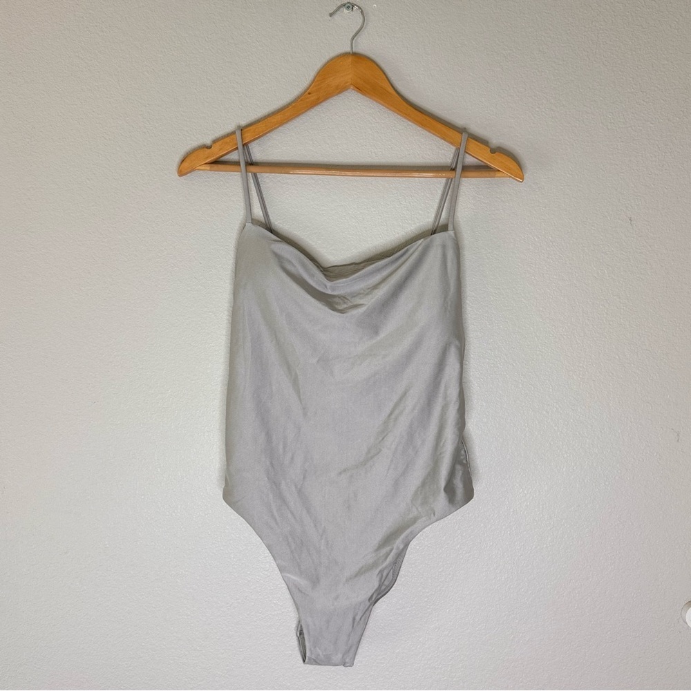 New Swimsuit Woman’s High Leg Cheeky Silver Size M (8-10) Shade & Shore